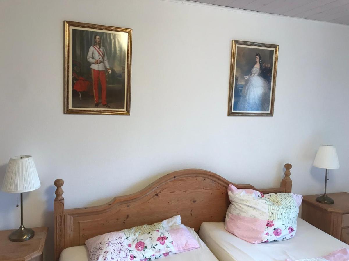 Cosy Apartment Bad Ischl In Quiet Residential Area - Newly Renovated Zewnętrze zdjęcie