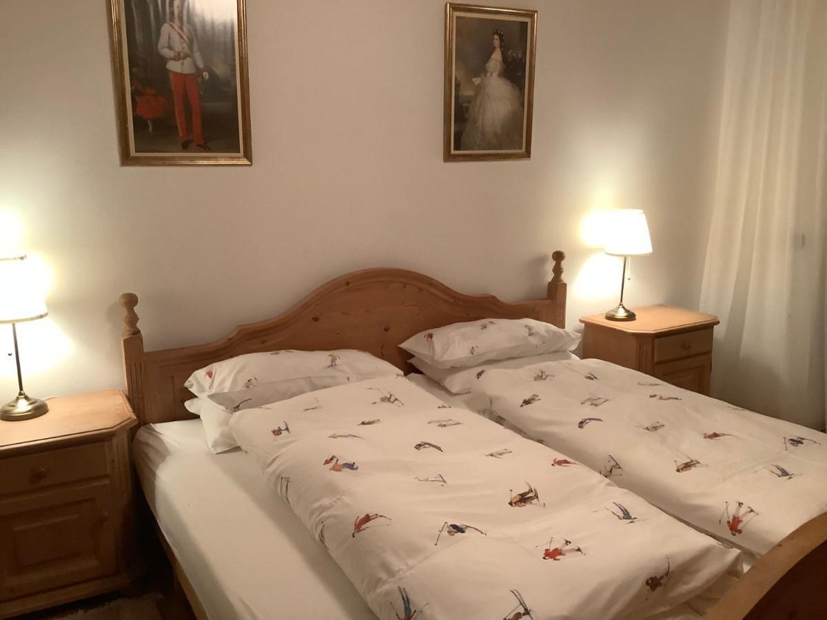 Cosy Apartment Bad Ischl In Quiet Residential Area - Newly Renovated Zewnętrze zdjęcie